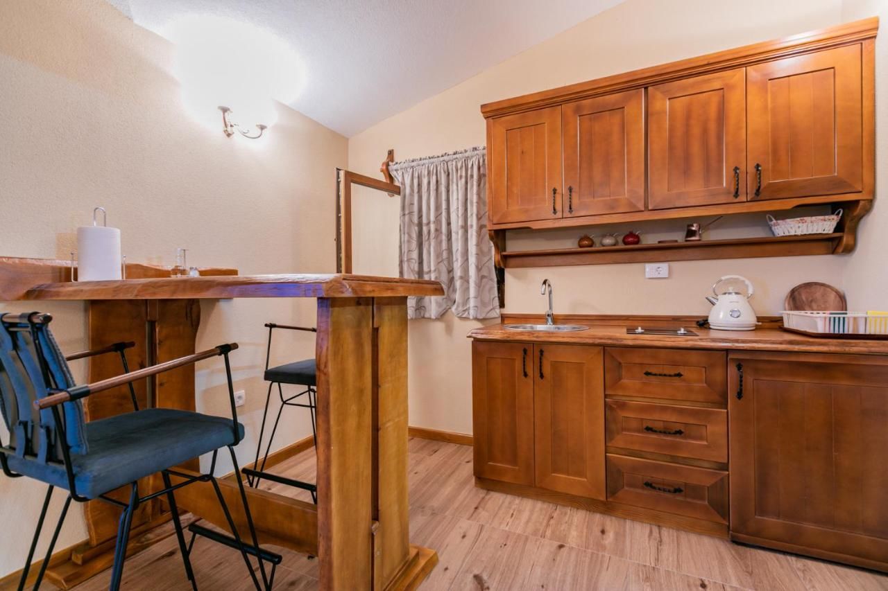Лоджи Ethno Lodge AB Вирпазар