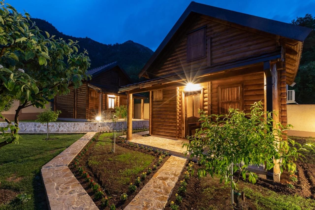 Лоджи Ethno Lodge AB Вирпазар